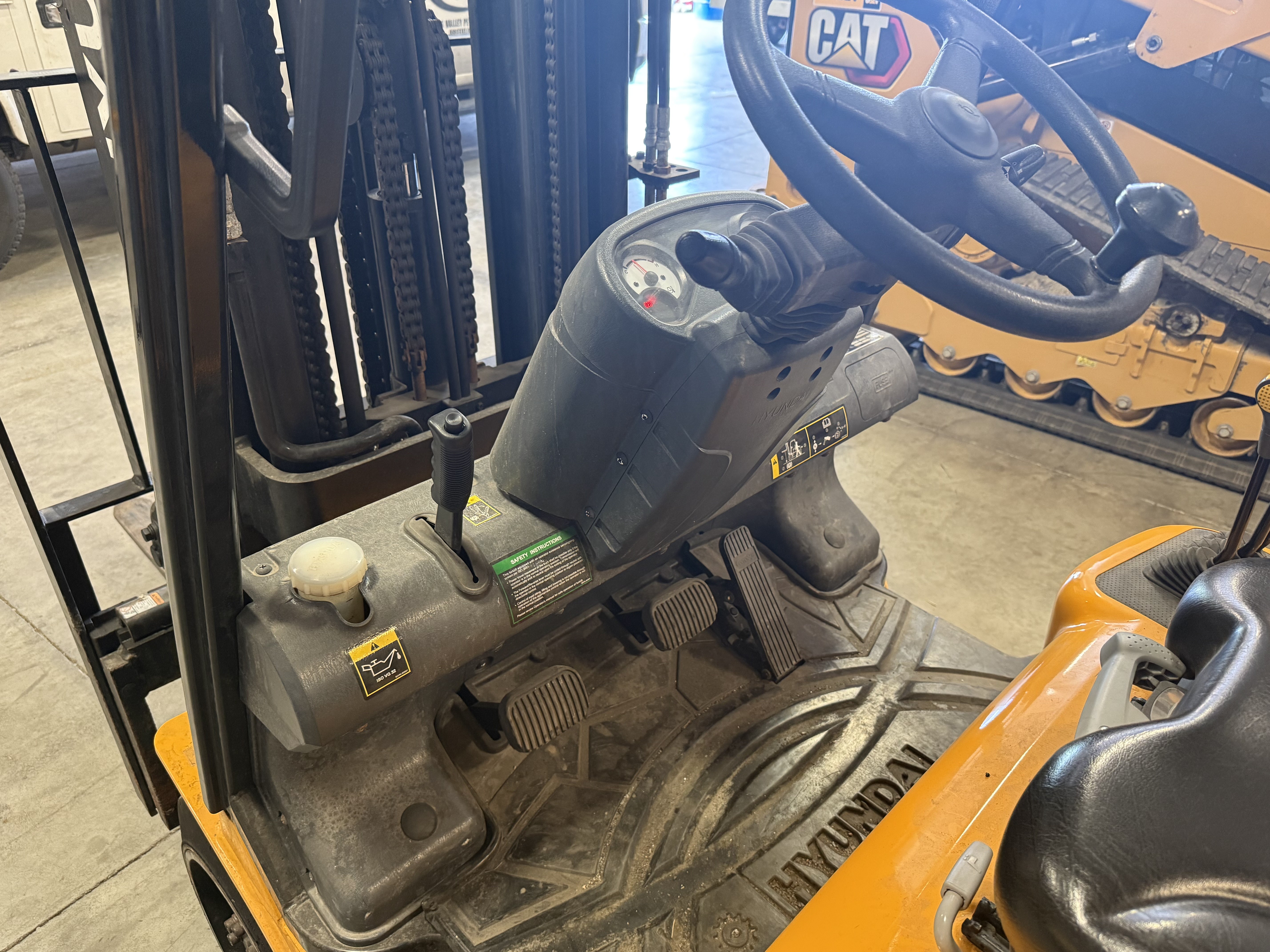 2019 HYUNDAI 25LC-7A - Image 18